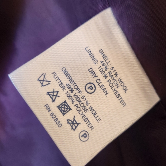Beautiful deep purple wool blend Lands End coat - inside blazer or outer layer! - Picture 4 of 8